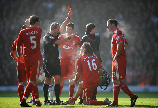 迟来的告别，拜仁在主场为科曼举办告别仪式（主场谢幕夜：拜仁为科曼补办告别仪式）