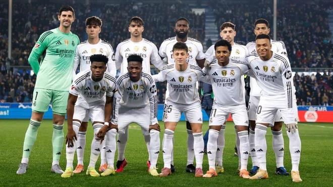 莱切vs维罗纳：班达、加洛首发，加利亚尔迪尼、焦瓦内出战（莱切战维罗纳：班达、加洛首发，加利亚尔迪尼、焦瓦内出场）