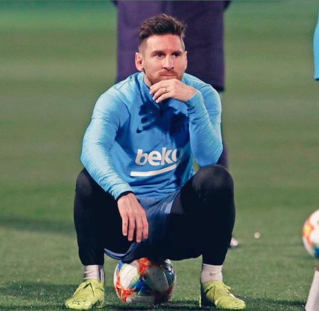 恩佐vs伯恩利全场数据：射门2次进1球，关键传球3次（恩佐对阵伯恩利全场表现：2次射门打进1球，送出3次关键传球）